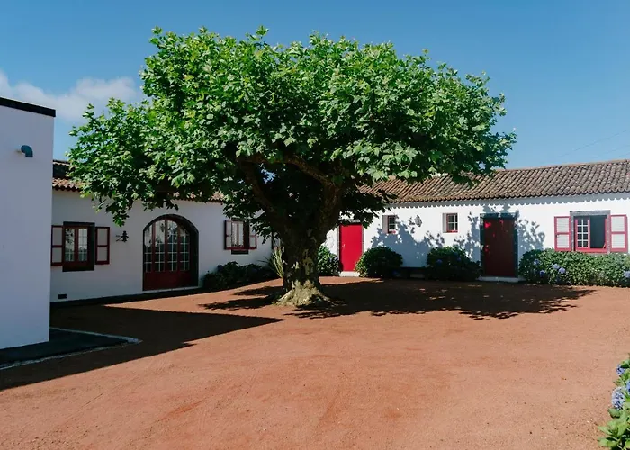 Monte Ingles Agroturismo *